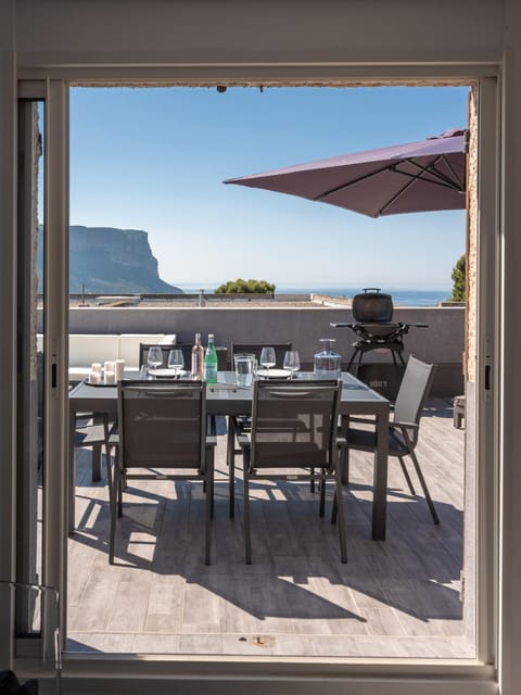 Patio, View (from property/room), Balcony/Terrace, Sea view