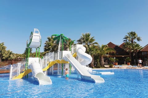 Aqua park, Swimming pool, Swimming pool