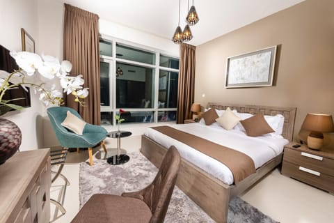 OSKENA Vacation Homes -The Lofts Boulevard Downtown Condo in Dubai