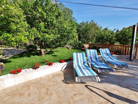 Patio, Swimming pool