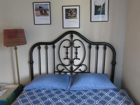 Gemini House Bed & Breakfast Bed and Breakfast in Christ Church