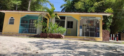 Villas del Carmen Hostal Campground/ 
RV Resort in State of Tabasco
