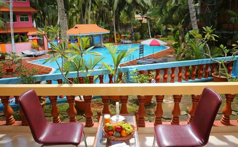 Balcony/Terrace, Swimming pool