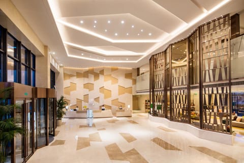 Holiday Inn Wuxi Taihu New City, an IHG Hotel Hotel in Suzhou