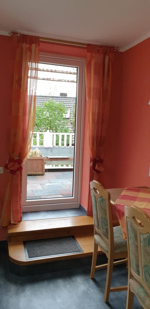 Dining area, Garden view