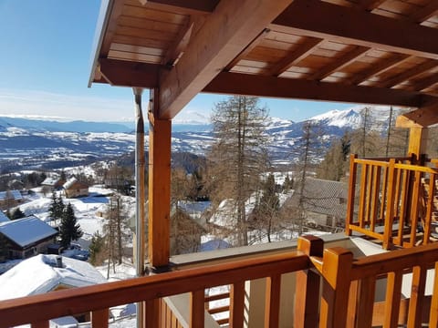 Appartement Duplex 7p - Balcon Sud - Cheminée - WiFi - Parking - Animaux admis - FR-1-393-121 Apartment in Provence-Alpes-Côte d'Azur