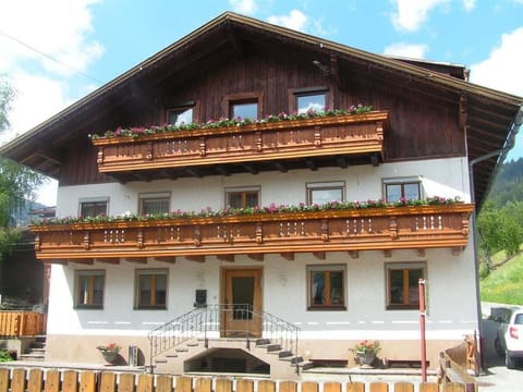 Gästehaus Alpenruh Apartment in Tyrol