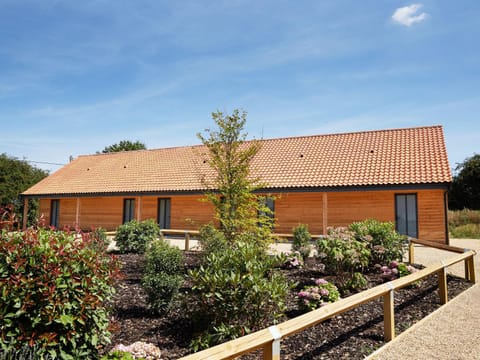 The Pig Shed Motel Hotel in Breckland District