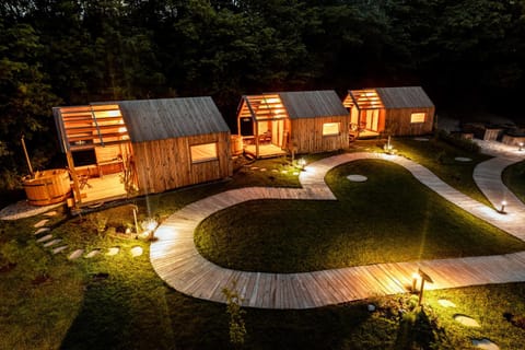 Night, Hot Tub, Garden view