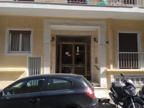 TONI'S 2BD Modern flat in Koukaki near Acropoli Apartment in Athens