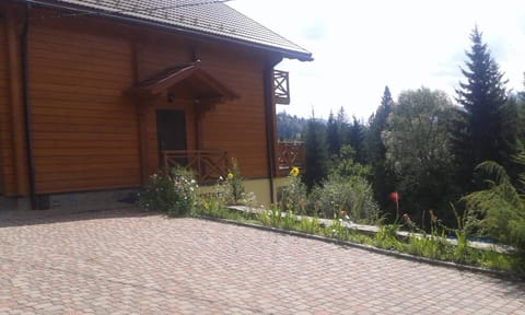Barvy Karpat Lodge nature in Lviv Oblast