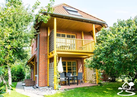Property building, Day, Summer, Garden view