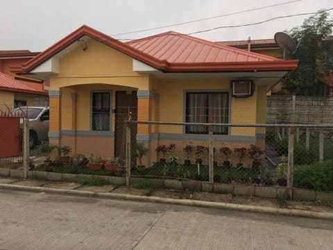 Jireh’s Guests Home Bed and Breakfast in Caraga