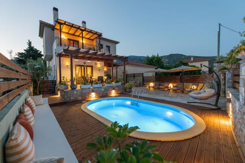 Property building, Patio, Day, Night, Natural landscape, Summer, Hot Tub, Pool view, Swimming pool, sunbed