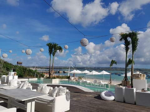 Pronoia Beach Resort Villa in Kuta
