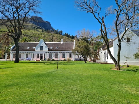 Mont Angelis Apartment hotel in Stellenbosch