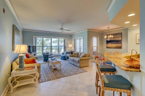 6301 Hampton Place 3 BR Lux Oceanfront Villa in Hilton Head Island