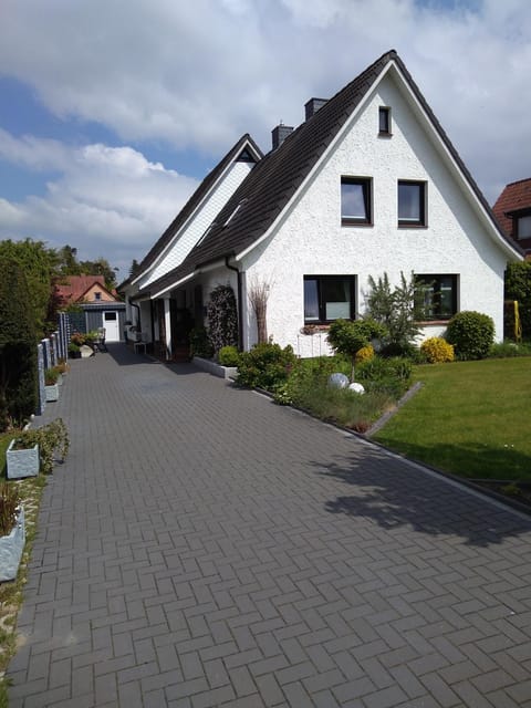 Property building, Street view