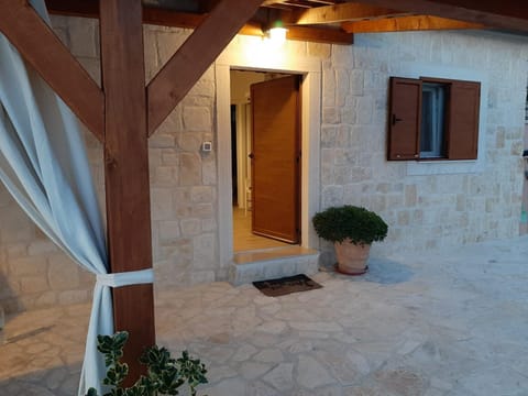 Holiday house Barba - Vrana Villa in Zadar County