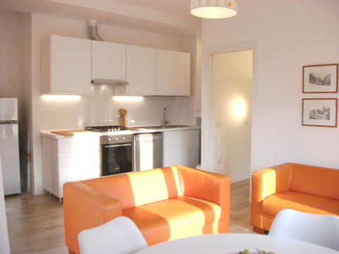 Bright apartment Condo in Cagliari