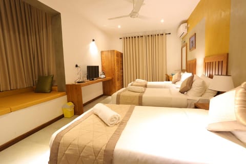 Lotus Lake Residence Hotel in Kandy