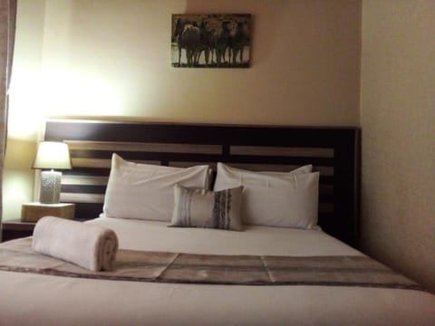 Acacia Guesthouse Bed and Breakfast in Gauteng