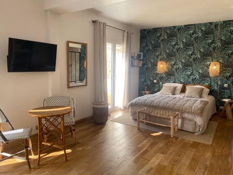 TV and multimedia, Bedroom