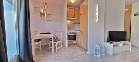 Ostseeperle inkl Strandkorb von Mai bis September und Wäsche Set Apartment in Heiligenhafen