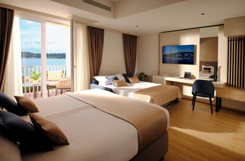 Bedroom, Sea view