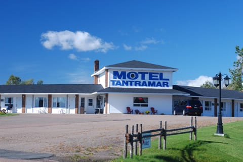 Tantramar Motel Motel in Prince Edward County
