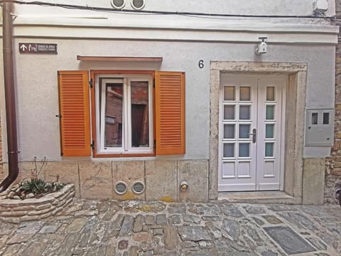 Ribiška hiša - Old Piran Fisherman's House Apartment in Piran