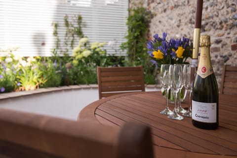 Sea Breeze Cottage with Parking Casa in Hove