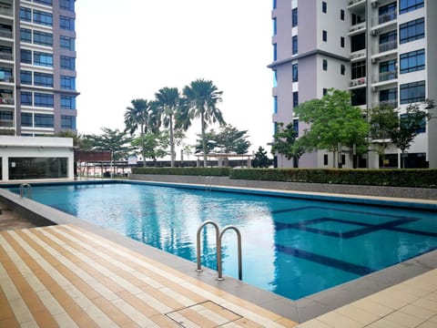 Pool view, Swimming pool