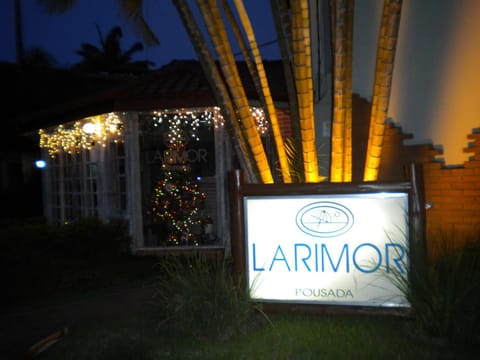 Pousada Larimor Inn in São Sebastião