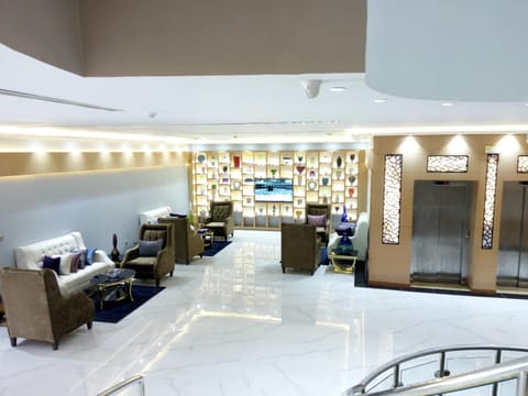 Communal lounge/ TV room, Activities, Lobby or reception, Seating area