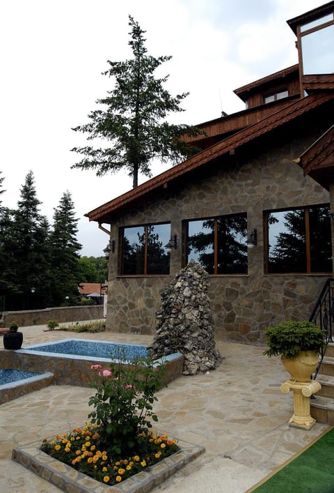 Хотел Галина Палас Hotel in Jambol, Bulgaria