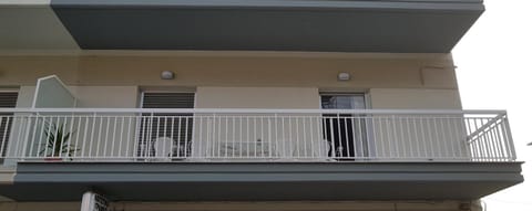 Property building, Balcony/Terrace