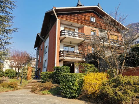 Property building, Garden, Garden view