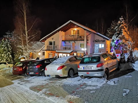 Vila Mistik Apartment hotel in Zlatibor