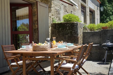 Quinta de Travanca - Casa da Eira House in Porto District