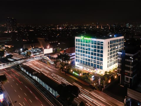 Holiday Inn Express Jakarta Matraman, an IHG Hotel Hotel in South Jakarta City