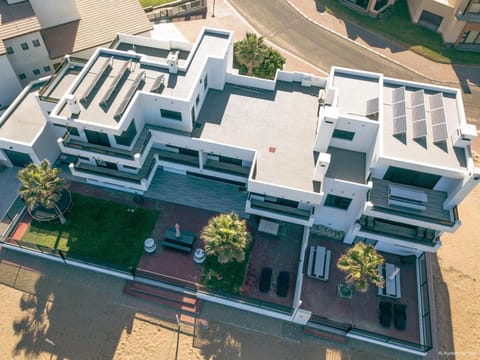 Property building, Bird's eye view