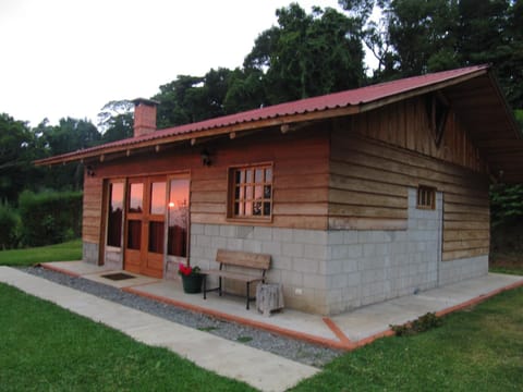 Rancho Amalia Inn in San José Province
