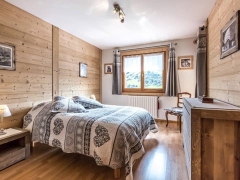 Chalet 4 ch, proche pistes, idéal familles/amis, WIFI - FR-1-437-56 Chalet in La Clusaz