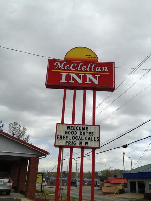 McClellan Inn Motel in Anniston