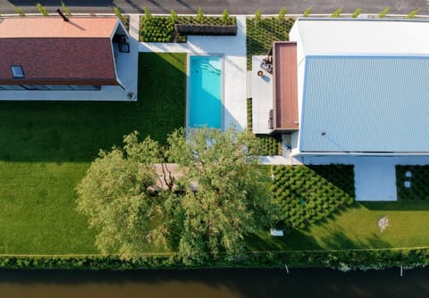 Natural landscape, Bird's eye view, Garden, Garden view, Pool view, Swimming pool, Open Air Bath