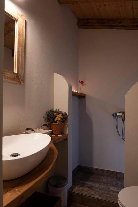 Small Guesthouse In The Garden Vacation rental in Euboea