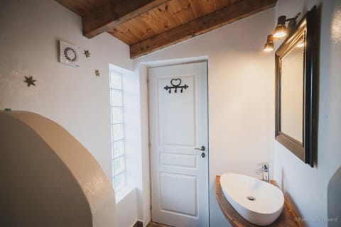 Small Guesthouse In The Garden Vacation rental in Euboea