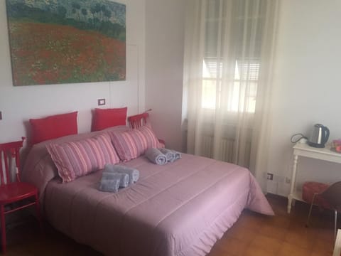 A casa di Elena Bed and Breakfast in Finale Ligure