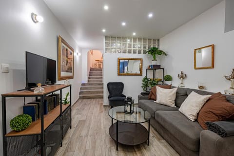 Elegant and cosy 2/3 rooms - Heart of Paris Apartment in Paris